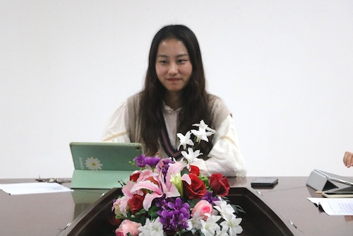 女同av
团委副书记徐怡情主持活动